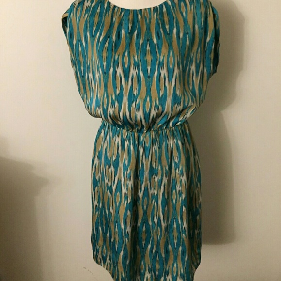 Michael Kors Dresses & Skirts - MICHAEL KORS SLEEVELESS DRESS!!